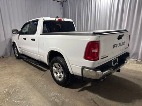 Used 2025 RAM 1500 Big Horn AWD/4WD image 4