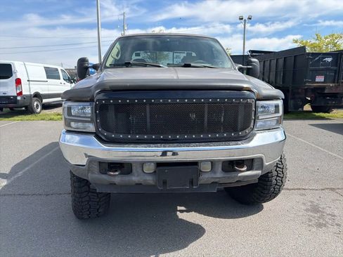 Used 2002 Ford F250 image 2