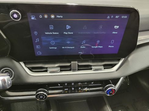 Used 2025 Chevrolet Equinox LT FWD image 7
