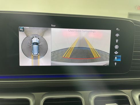 Used 2020 Mercedes-Benz GLE 350 4MATIC image 22