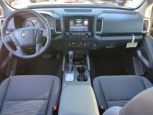 Certified 2024 Nissan Frontier SV w/ SV Convenience Package image 14