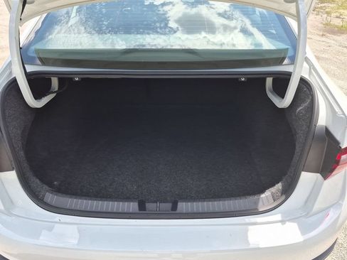 Used 2025 Volkswagen Jetta Sport FWD image 28