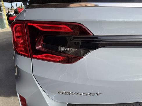 Used 2025 Honda Odyssey Sport-L image 14