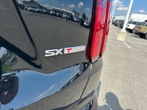 Used 2021 Kia Sorento SX AWD/4WD image 10