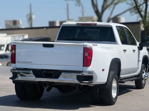 Used 2022 Chevrolet Silverado 3500 W/T w/ WT Convenience Package AWD/4WD image 6
