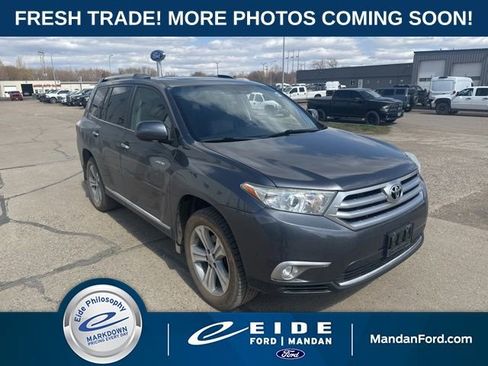 Used 2012 Toyota Highlander Limited w/ Tow Pkg AWD/4WD image 1