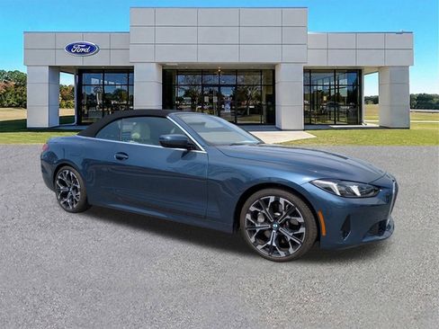 Used 2025 BMW 430i Convertible w/ Premium Package RWD image 1