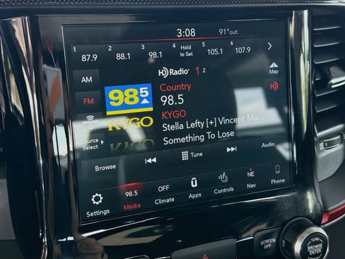 Used 2019 RAM 1500 Rebel w/ Rebel Level 2 Equipment Group AWD/4WD image 19