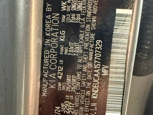 Used 2025 Kia Seltos S AWD/4WD image 31