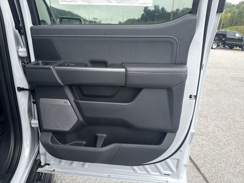 New 2025 Ford F150 Lariat w/ Equipment Group 501A Mid image 24