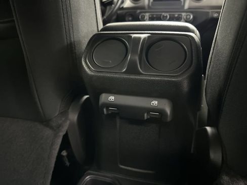 Used 2021 Jeep Gladiator Sport AWD/4WD image 23
