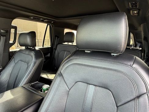 Used 2019 Ford Expedition Limited w/ Equipment Group 302A image 12