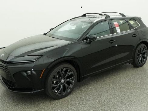 New 2026 Toyota Crown Signia AWD/4WD image 1