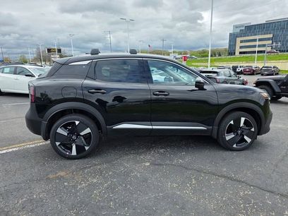 New 2026 Nissan Kicks SR w/ Cold Weather Package