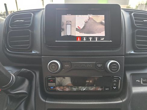 Used 2023 RAM ProMaster 3500 w/ Driver Convenience Group image 8