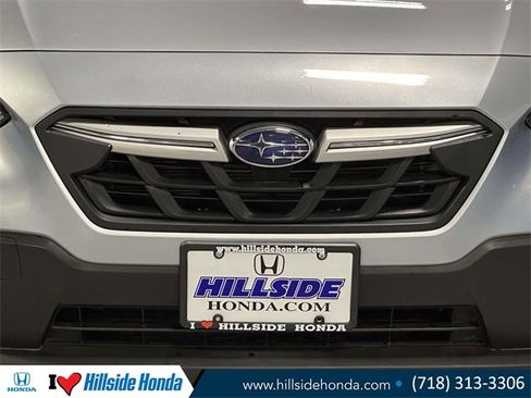 Used 2023 Subaru Crosstrek 2.5i Limited w/ Moonroof Package image 9