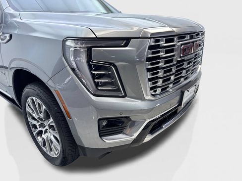 Used 2026 GMC Yukon Denali w/ Denali Reserve Package RWD image 17