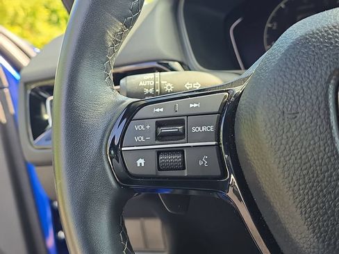 Used 2023 Honda Civic Sport image 12