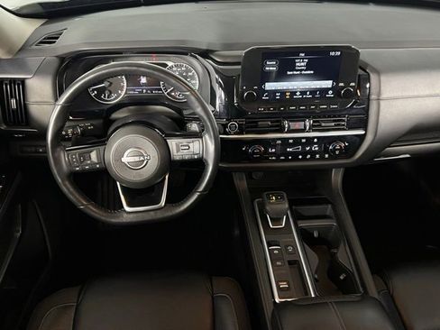 Used 2022 Nissan Pathfinder SL image 30