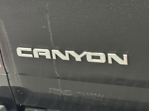 Used 2015 GMC Canyon SLT w/ Driver Alert Package image 20