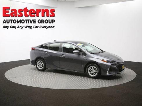 Used 2021 Toyota Prius Prime LE FWD image 46