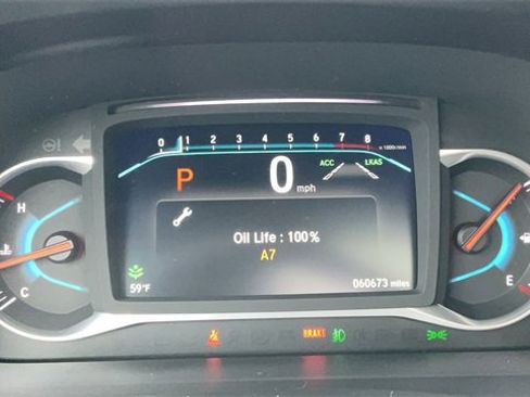 Certified 2021 Honda Pilot Touring image 2