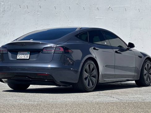 Used 2022 Tesla Model S AWD/4WD image 3