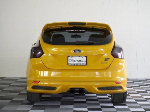 Used 2013 Ford Focus ST FWD image 4