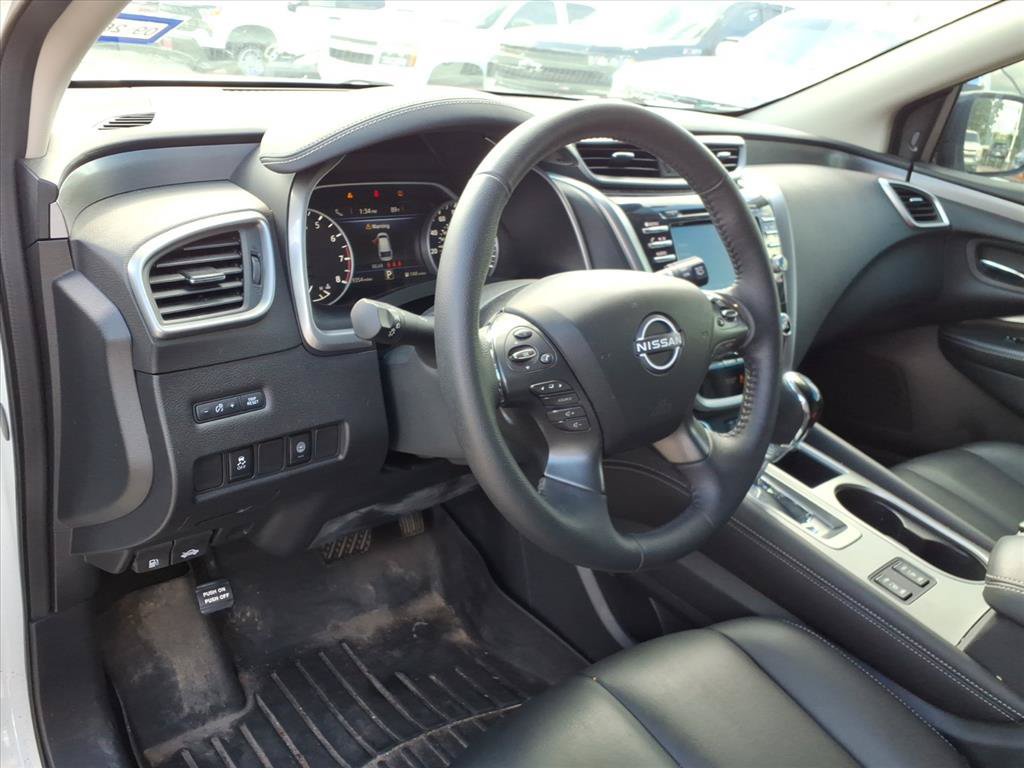 Used 2023 Nissan Murano SV w/ SV Midnight Edition Package FWD image 18