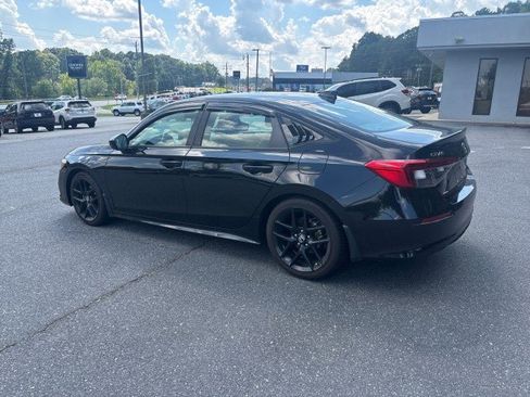 Used 2024 Honda Civic Sport image 4