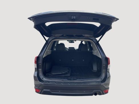 Used 2020 Subaru Forester Limited w/ Popular Package #3 image 15