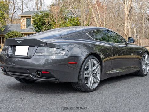 Used 2014 Aston Martin DB9 Coupe image 8