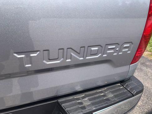 Used 2021 Toyota Tundra SR5 AWD/4WD image 40