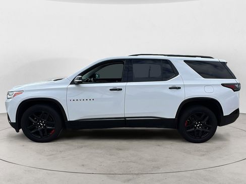Used 2020 Chevrolet Traverse Premier w/ Redline Edition AWD/4WD image 3