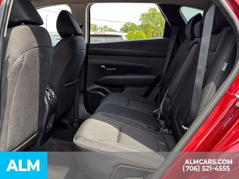 Used 2025 Hyundai Tucson SEL FWD image 14