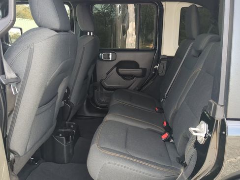 Certified 2024 Jeep Wrangler Sport S image 12