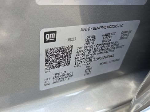 Used 2023 GMC Sierra 1500 AT4 w/ AT4 Premium Package AWD/4WD image 4