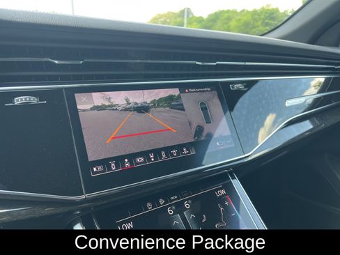 Used 2025 Audi Q8 Premium Plus w/ Premium Plus Package AWD/4WD image 7