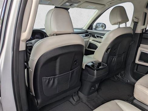Used 2020 Kia Telluride S FWD image 24
