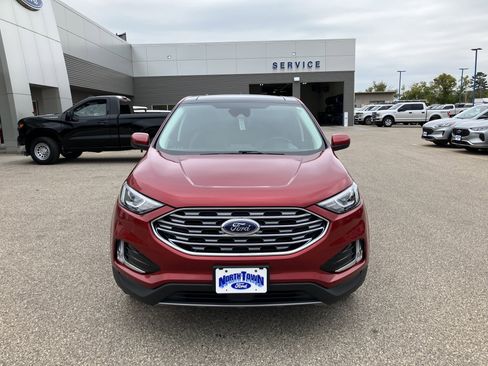 Used 2022 Ford Edge SEL w/ Convenience Package image 3