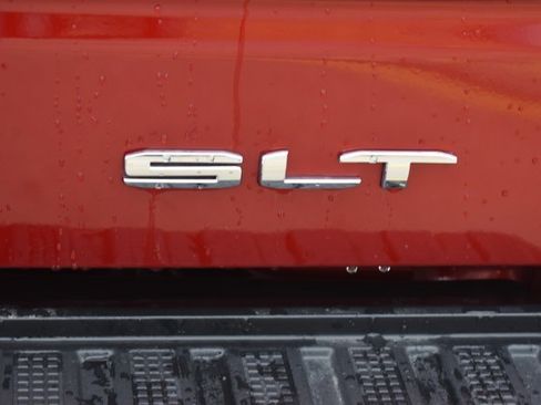 Used 2022 GMC Sierra 1500 SLT w/ SLT Premium Plus Package image 7