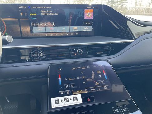 New 2026 INFINITI QX80 SPORT w/ Sport Exterior Package image 21