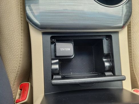 Used 2013 Toyota Camry XLE FWD image 36