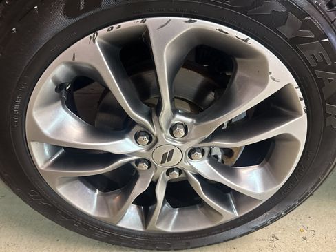 Used 2020 Dodge Durango GT AWD/4WD image 37