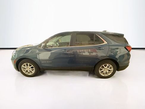 Used 2024 Chevrolet Equinox LT w/ LPO, Floor Liner Package image 9