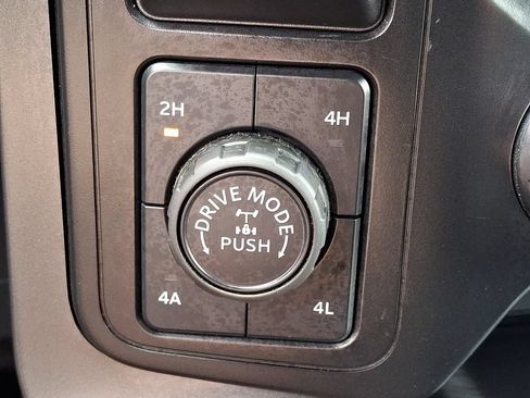 Used 2024 Ford F150 Lariat AWD/4WD image 28