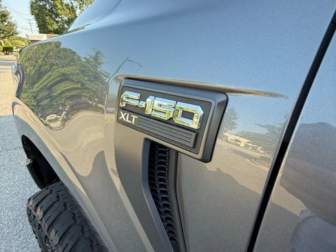 Used 2022 Ford F150 XLT w/ Equipment Group 302A High AWD/4WD image 9