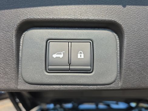 New 2026 Nissan Rogue SV AWD/4WD image 13