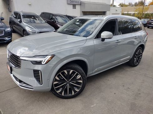 New 2026 Volvo XC90 B6 Plus w/ Protection Package Premier image 2