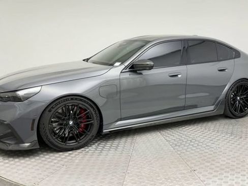 Used 2026 BMW M5 w/ Carbon Package AWD/4WD image 6